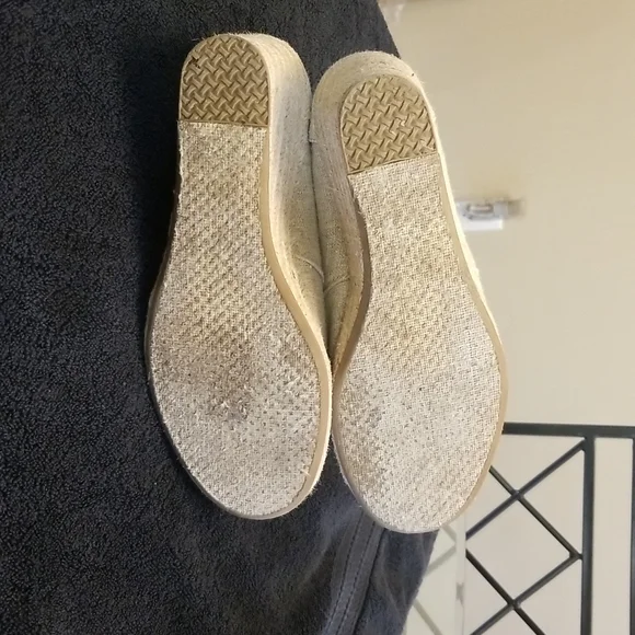 Toms Wedges - Picture 7 of 8